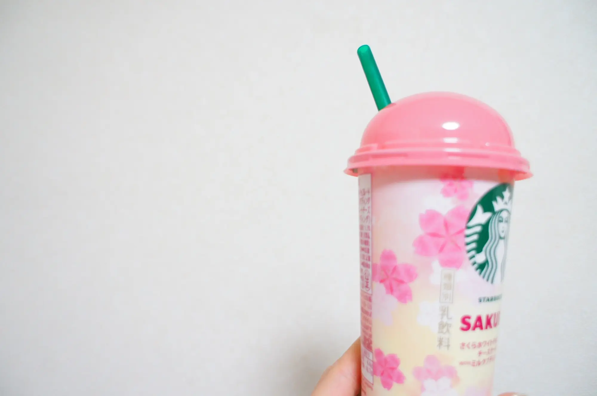 《コンビニで買える❤️》【スタバ】新作!さくらホワイトチョコレート チーズケーキWITHミルクプディング☻_3