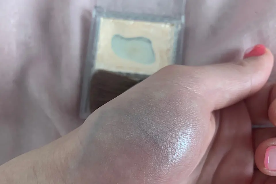 【辛口評価】買って損なしリピ買いコスメ♡春夏マストBUYなおすすめ4選_4