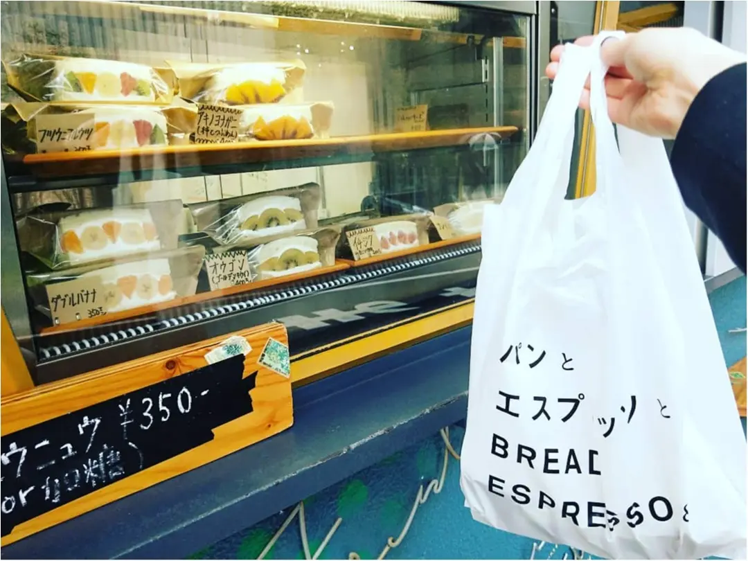 あの「パンとエスプレッソと」がフルーツ屋さんとコラボして作ったフルーツサンド♡_3