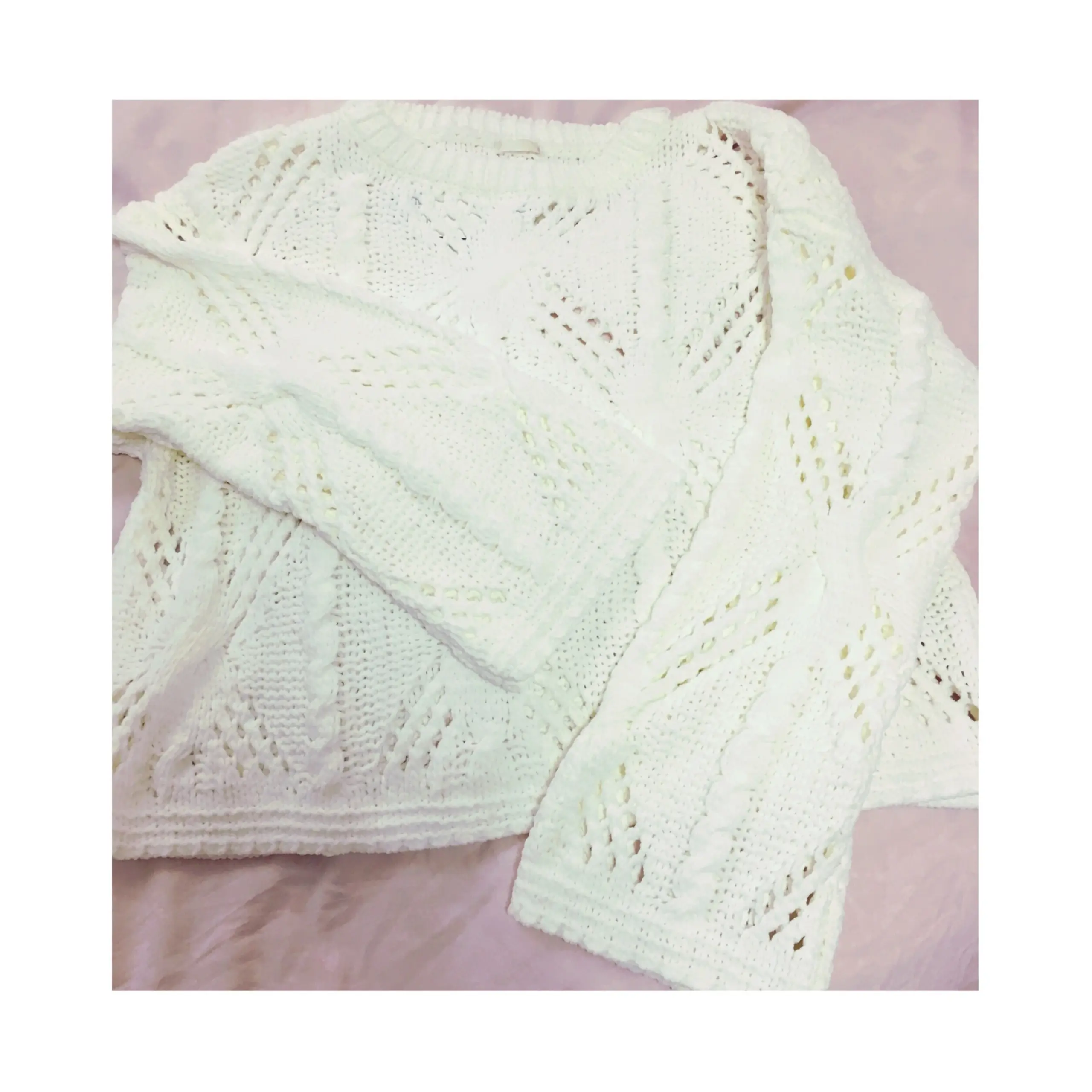 《今買って春まで使える★やっぱり気になるのは白!》【GU】のクロシェセーター¥1,990+税はマストバイです❤️_1