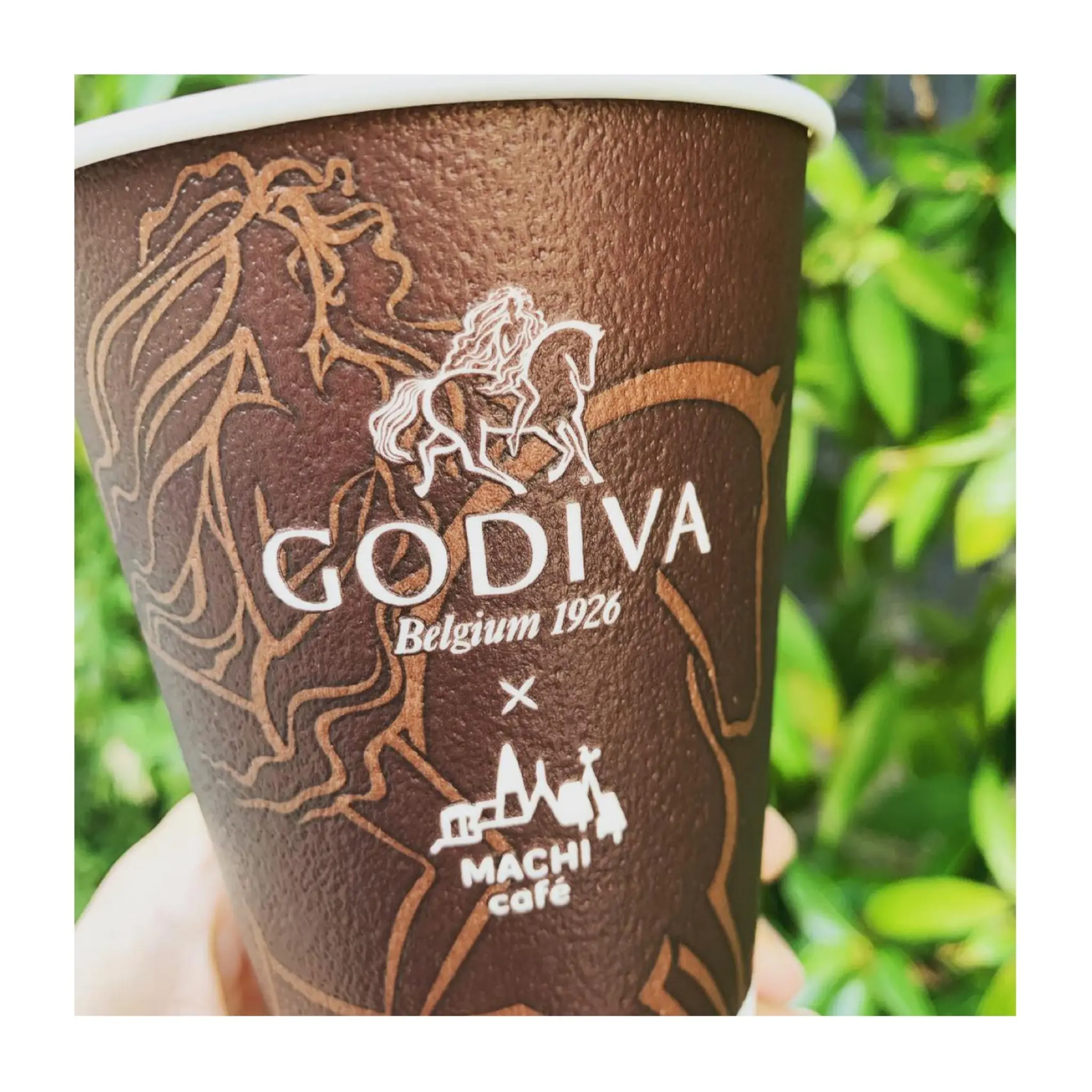 《発売前から話題沸騰❤️》【LAWSON × GODIVA】の本格ホットチョコレートが絶品すぎる!☺︎_2