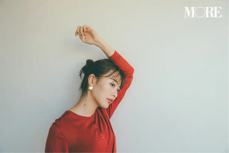 華やかだけど派手じゃない。お仕事コーデの耳もとは、全員に愛されるバランスで♡_9