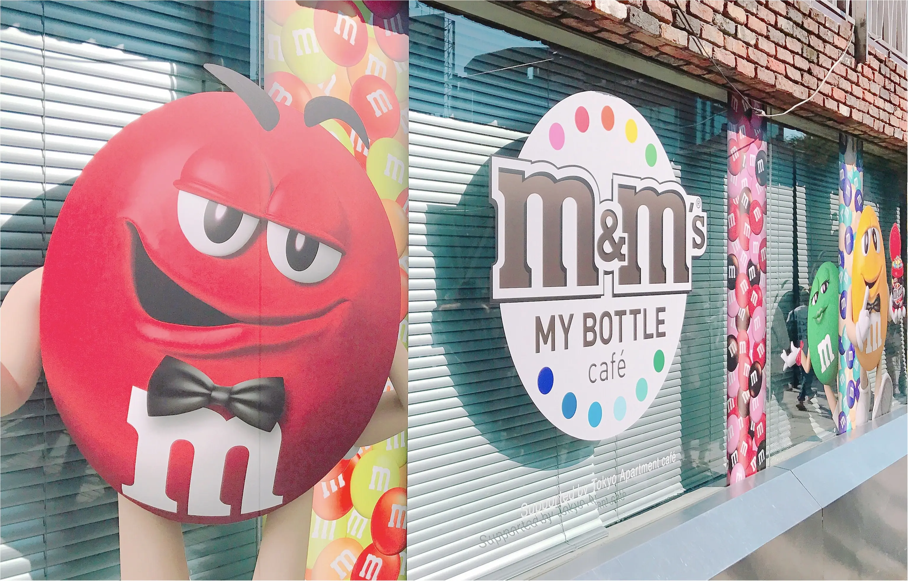 《期間限定》原宿にNY発カラフルパフェ登場✨日本初上陸のM&M’Sマイボトルチョコを作っちゃおう♪_1