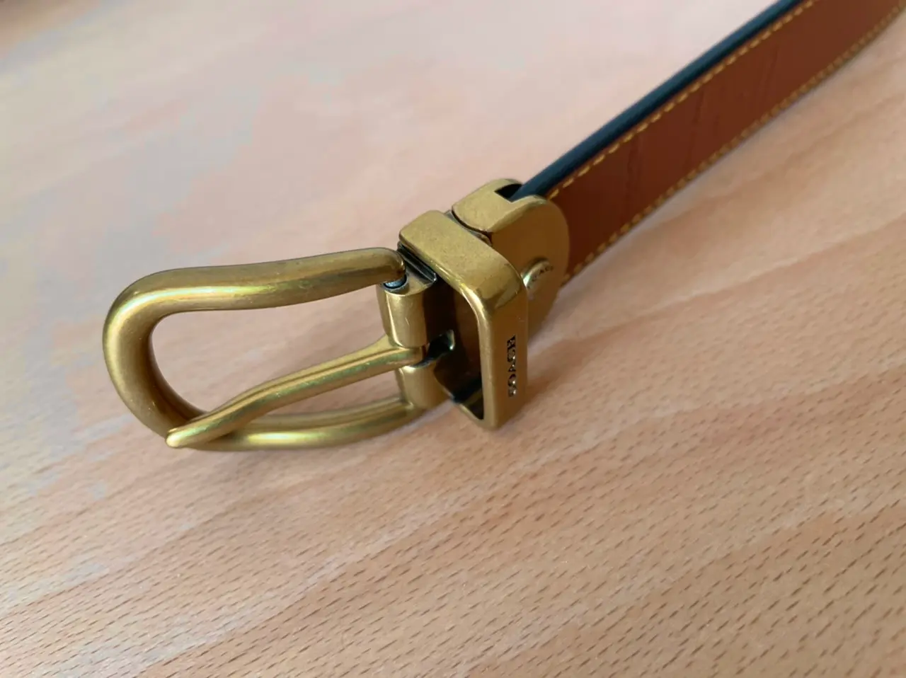 【COACH】表情が変わる2wayベルトでおしゃれをアップデート!_3