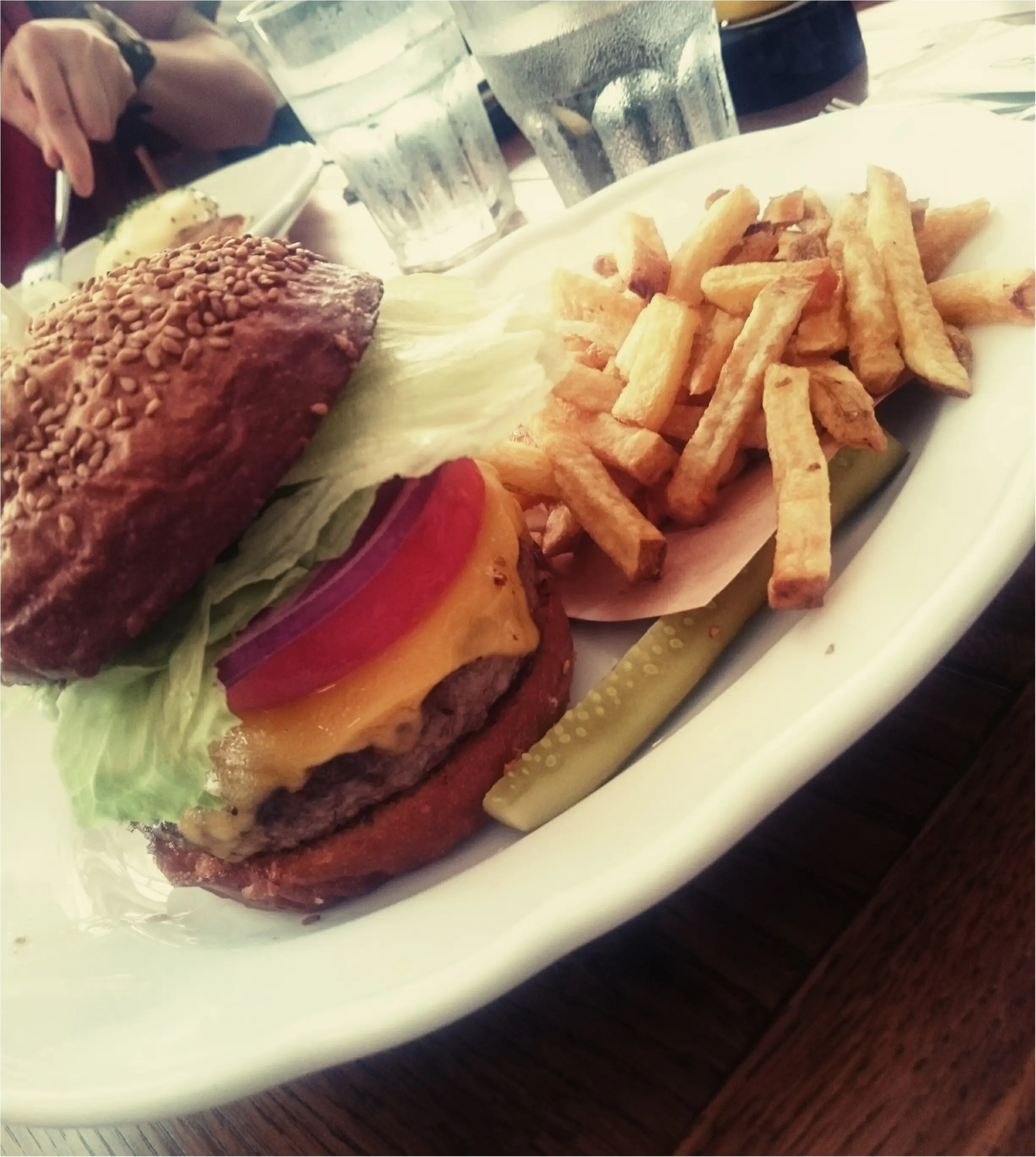 バビーズのチーズバーガー_1