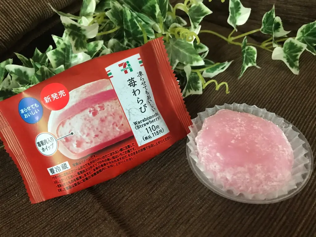 【セブンスイーツ】凍らせると抜群の美味しさ!今夏《苺わらび》にハマる人続出♡_3