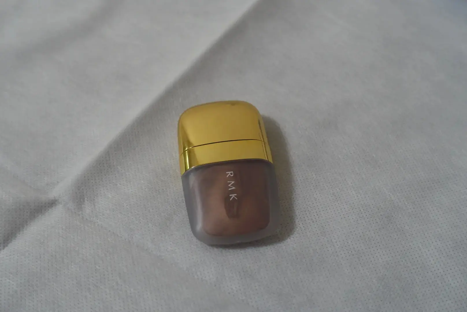 『RMK』の「RMK ローズウッドデイドリーム リクイドアイズ」