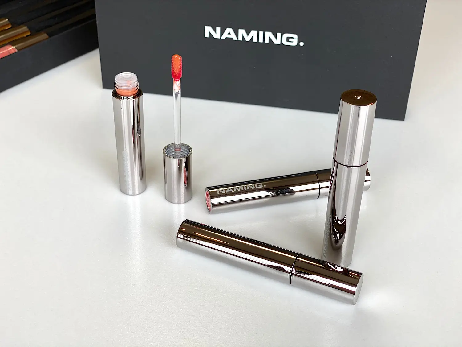 韓国コスメの『NAMING.』の「デュイグロウリップティント」はガラス玉のようなツヤがつくれるツヤタイプのティント
