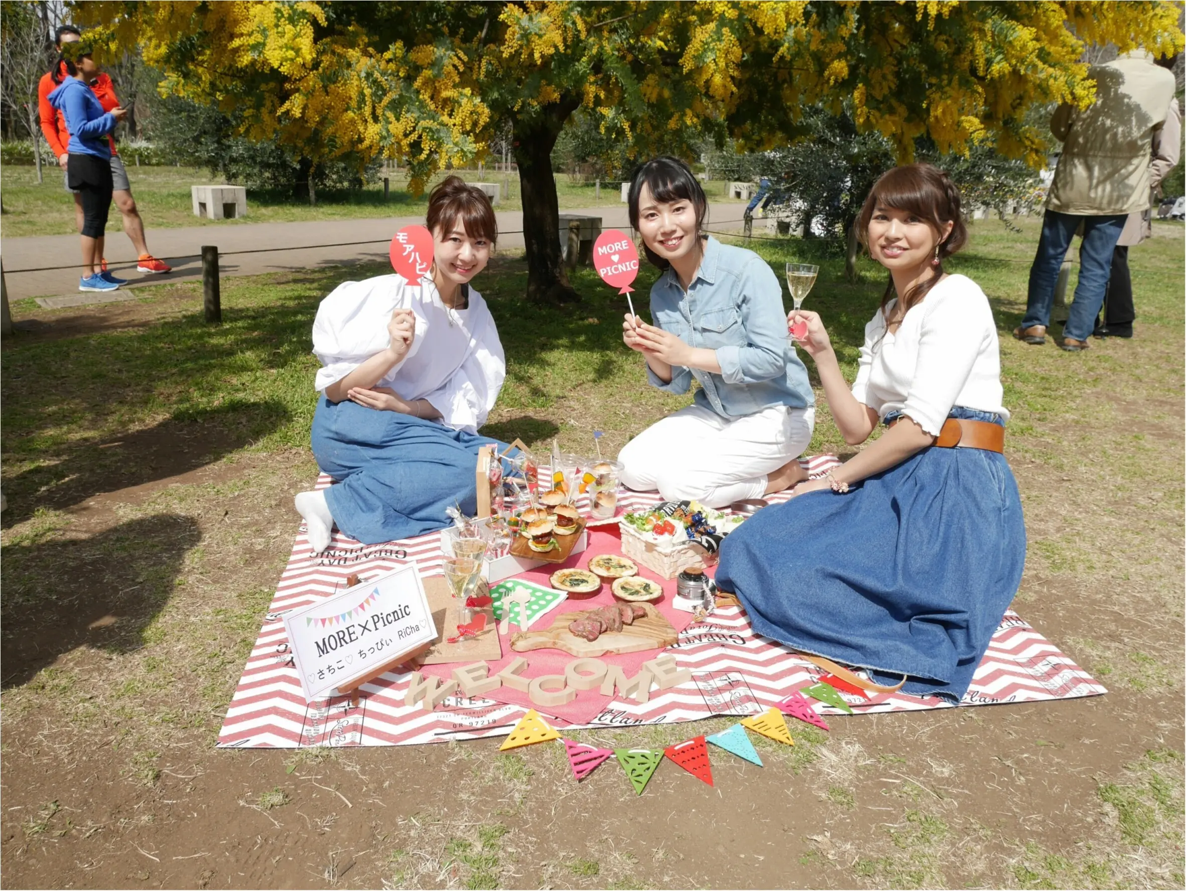 《MORE6月号掲載‼︎》話題沸騰‼︎お外でぽかぽか♪インスタ映えするお洒落で可愛い『おしゃピク』が巷で大流行♡_3