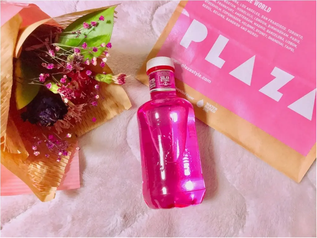 Plaza ピンクのミネラルウォーター ピンクリボン運動支援限定 ピンクボトル が美味しい 実用的 Made In スペインの本格ウォーター Moreインフルエンサーズブログ Daily More