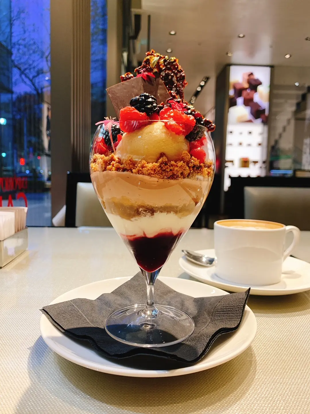 【12月限定】ホットワインを連想させる《今の季節にぴったりなパフェ》♡_3