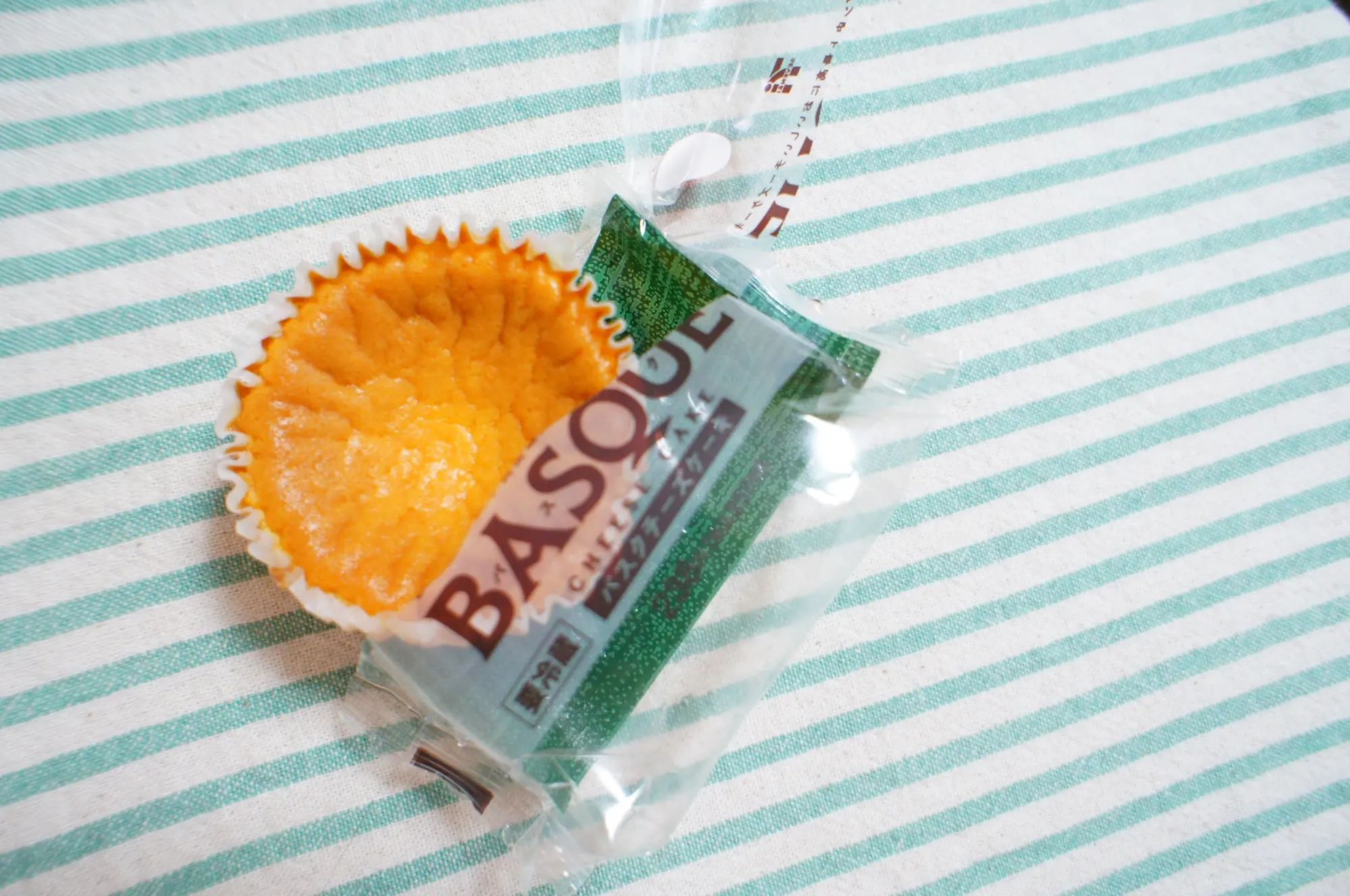 《ついにセブン-イレブンにも登場❤️》【バスクチーズケーキ】を買ってみました☻_2