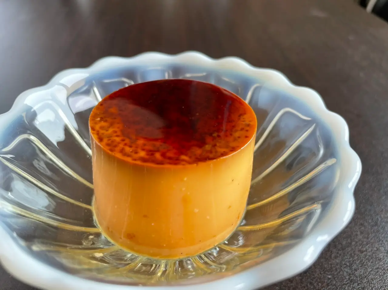 喫茶店の固めプリン