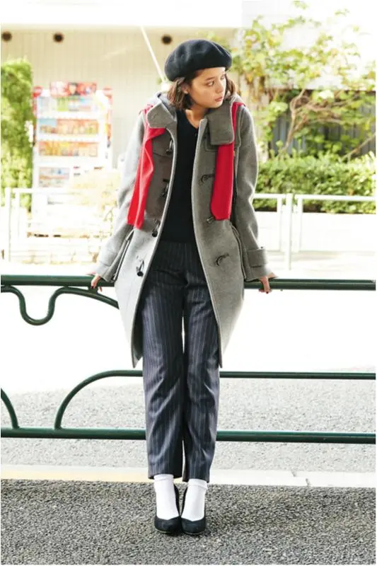 【少ない服でもマンネリしない】ニットとワイドパンツ、3倍こなれる方法。_2