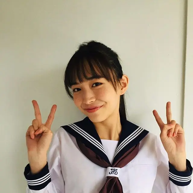 井桁弘恵オフショット