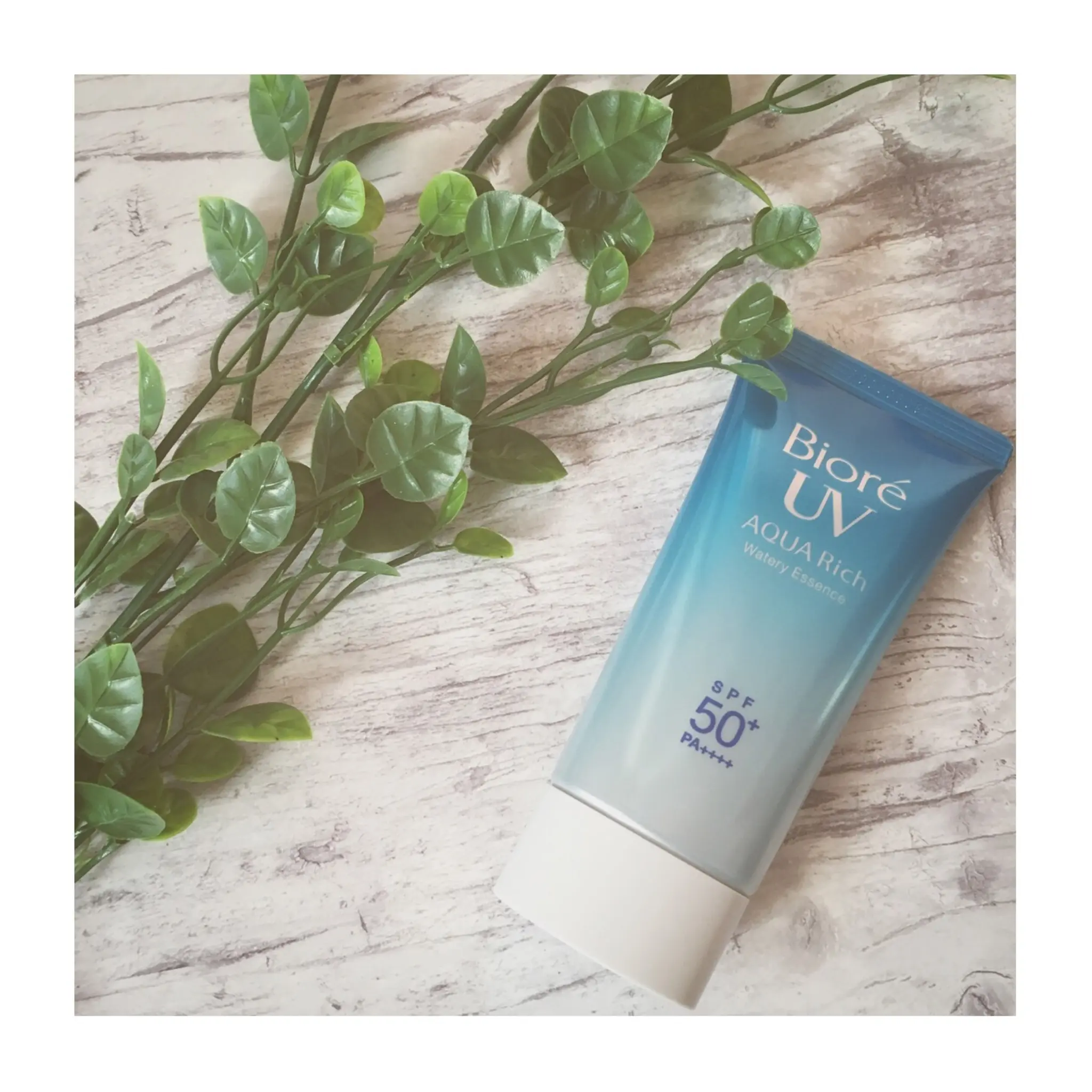 《まだまだ終わらない猛暑に!》【日焼け止め】ビオレUVアクアリッチウォータリーエッセンス SPF50+が優秀❤️_1