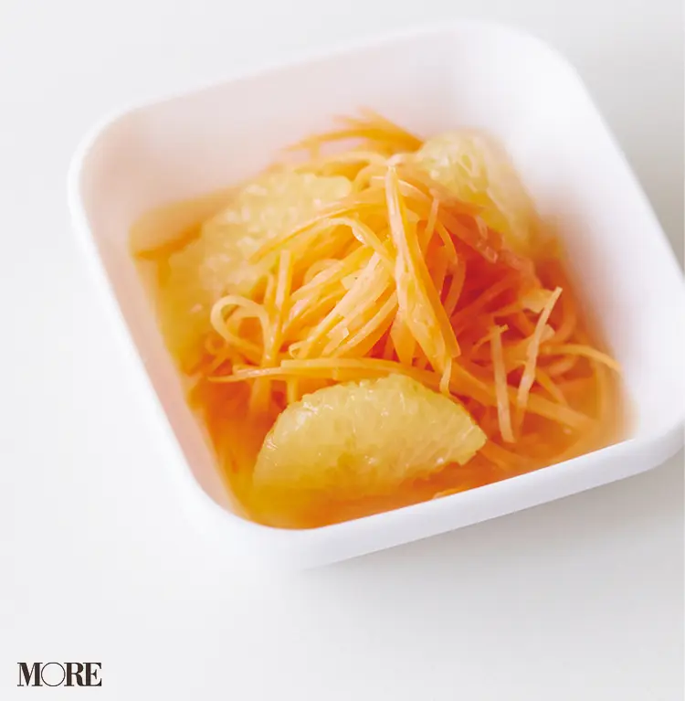 【作り置きお弁当レシピ】簡単!ゆで鶏をちょいアレンジしてリッチなおかずに。副菜のアスパラとにんじんで彩りも◎。_3