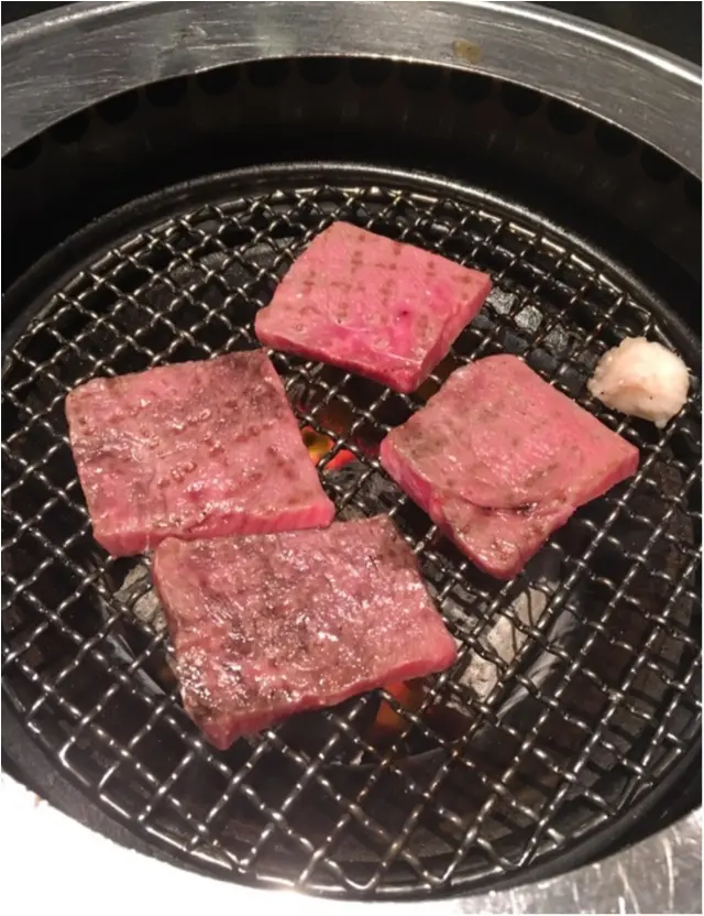 芸能人も御来店、食べログTOP1000に入ってる広尾の感動焼肉。とろぉ〜〜〜_5