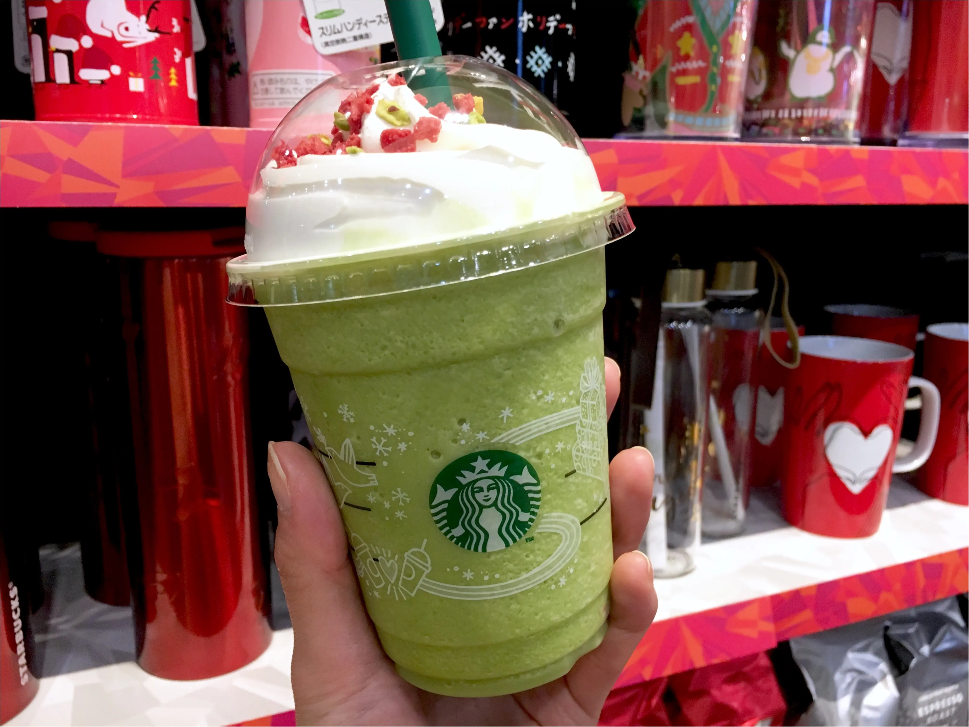 【スタバ】気になる最新ノベルティ速報!&話題のフラペチーノ《さらに美味しくするカスタマイズ》❤️_2