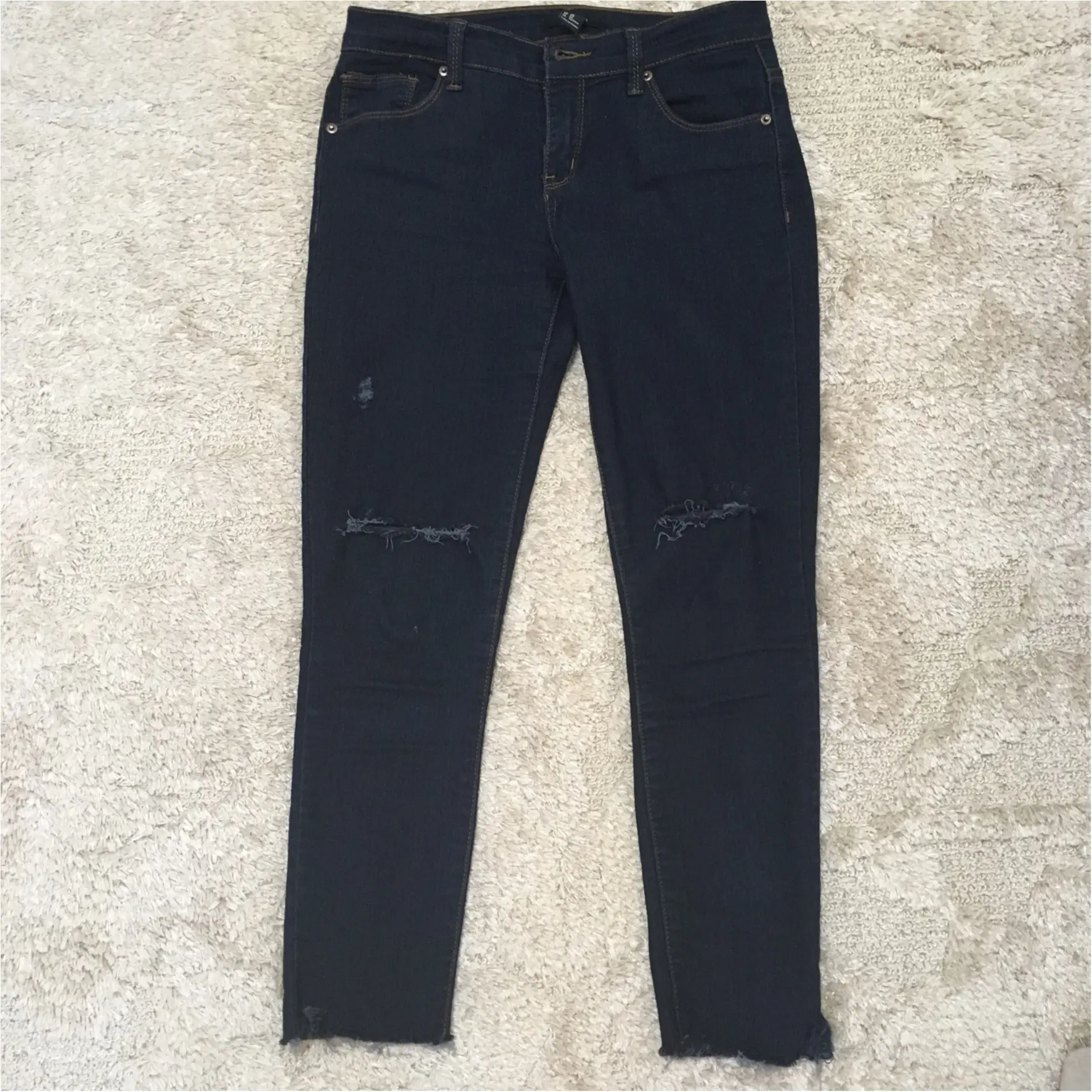 《簡単DIY》なければ作ればいい!自分好みのカットオフダメージジーンズ!!_1