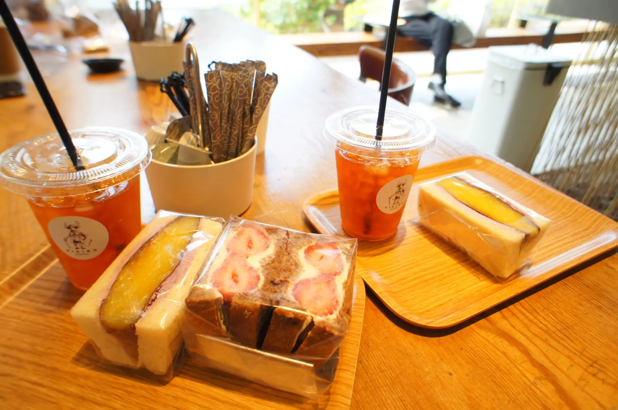 《ご当地MORE✩東京》食パン専門店❤️【VIKING BAKERY F】の絶品あまおう苺サンドイッチ☻_3