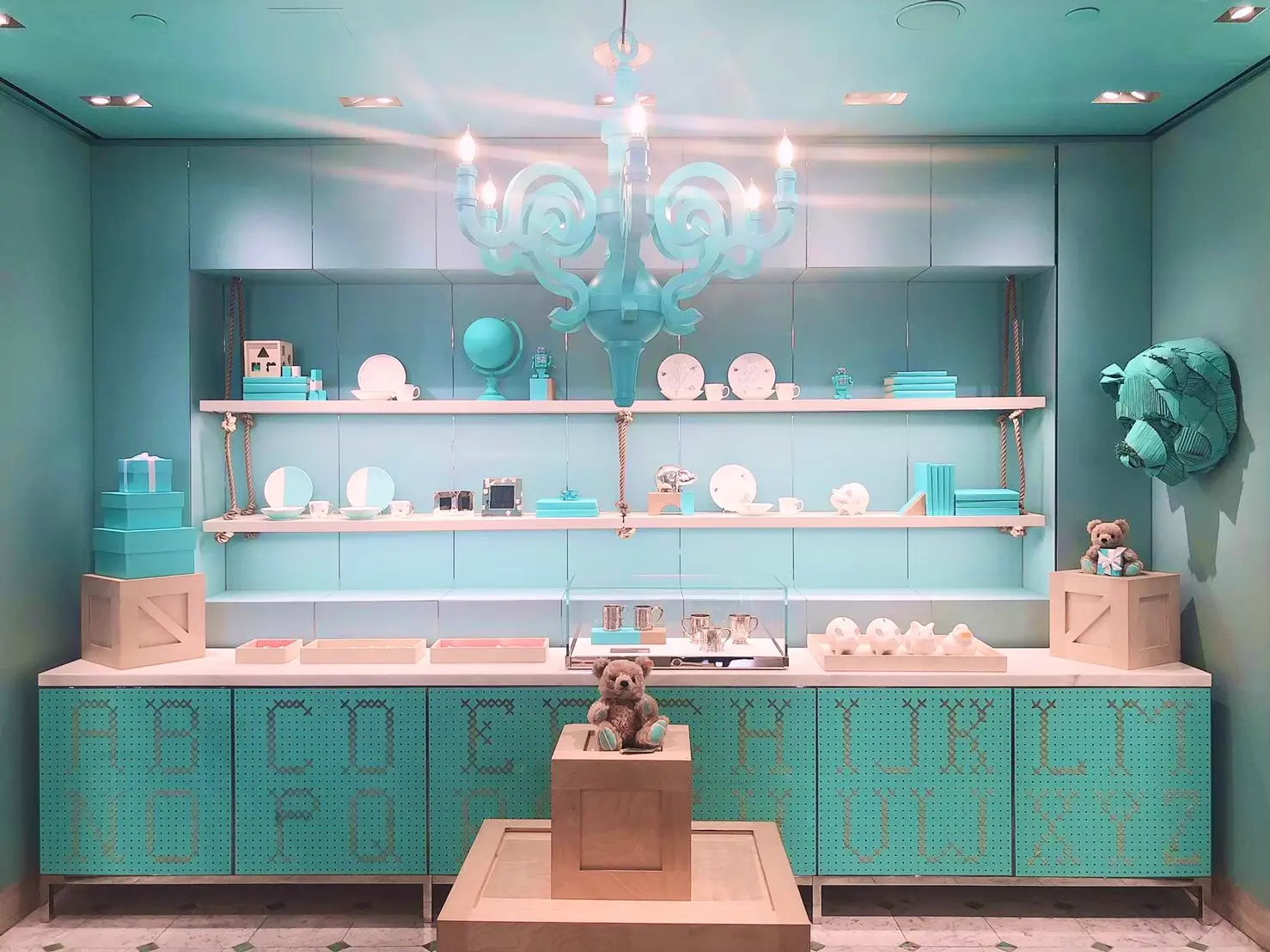 【思い出投稿】〈NY〉予約困難の大人気ティファニーカフェ『The Blue Box Cafe』_2