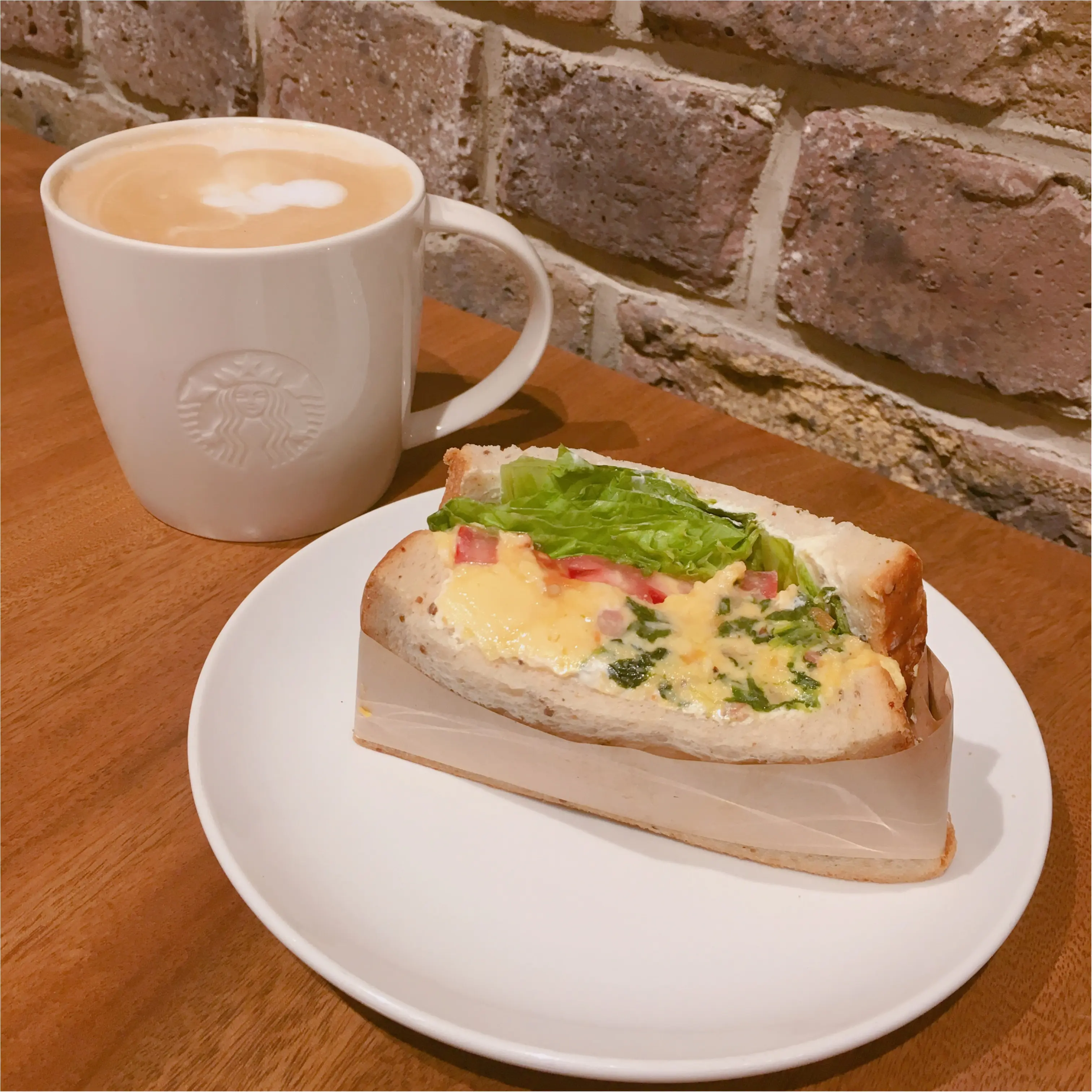 コーヒーだけじゃない!ボリュームたっぷり♡スターバックス美味しいサンドウィッチ♡ 6月14日から発売の新作フラペチーノの情報も♡_1