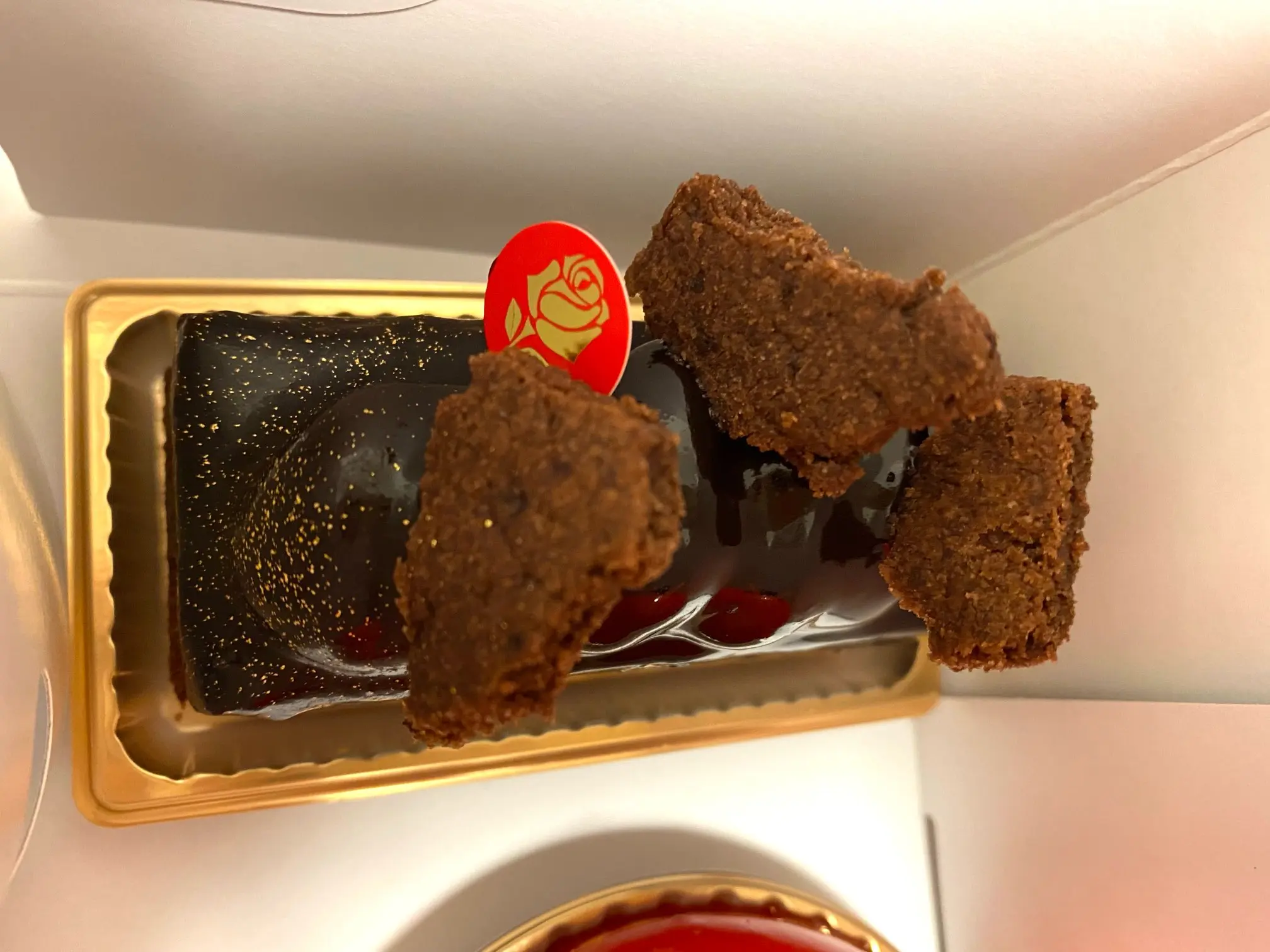 白金高輪駅にある《パッション ドゥ ローズ》はインパクトのあるケーキ屋♡_7