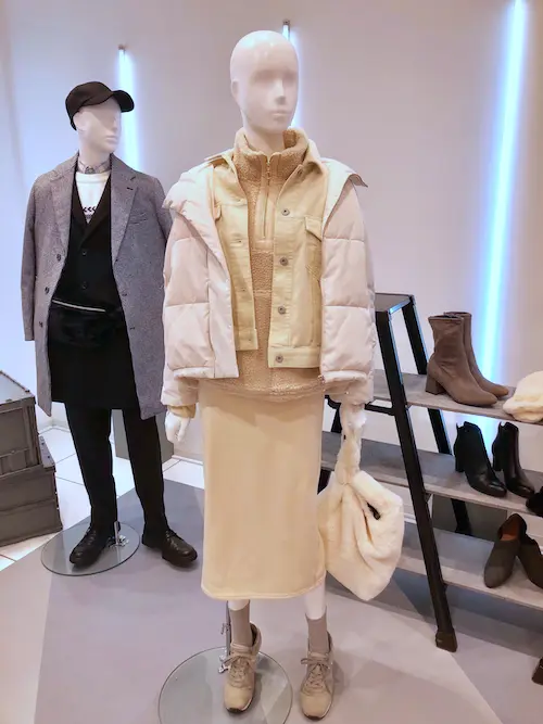 GUの展示会で目を引いたレイヤード