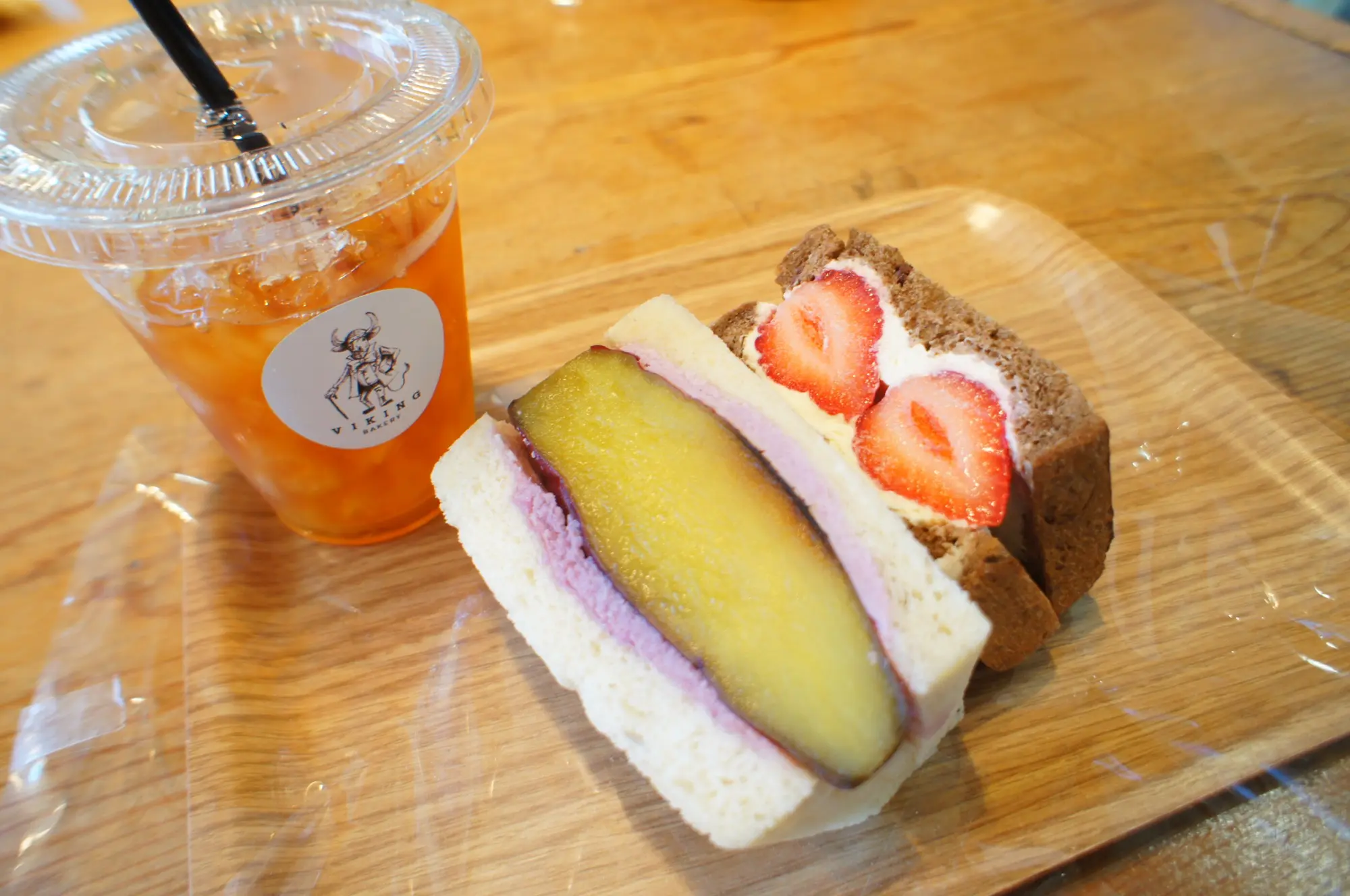《ご当地MORE✩東京》食パン専門店❤️【VIKING BAKERY F】の絶品あまおう苺サンドイッチ☻_4