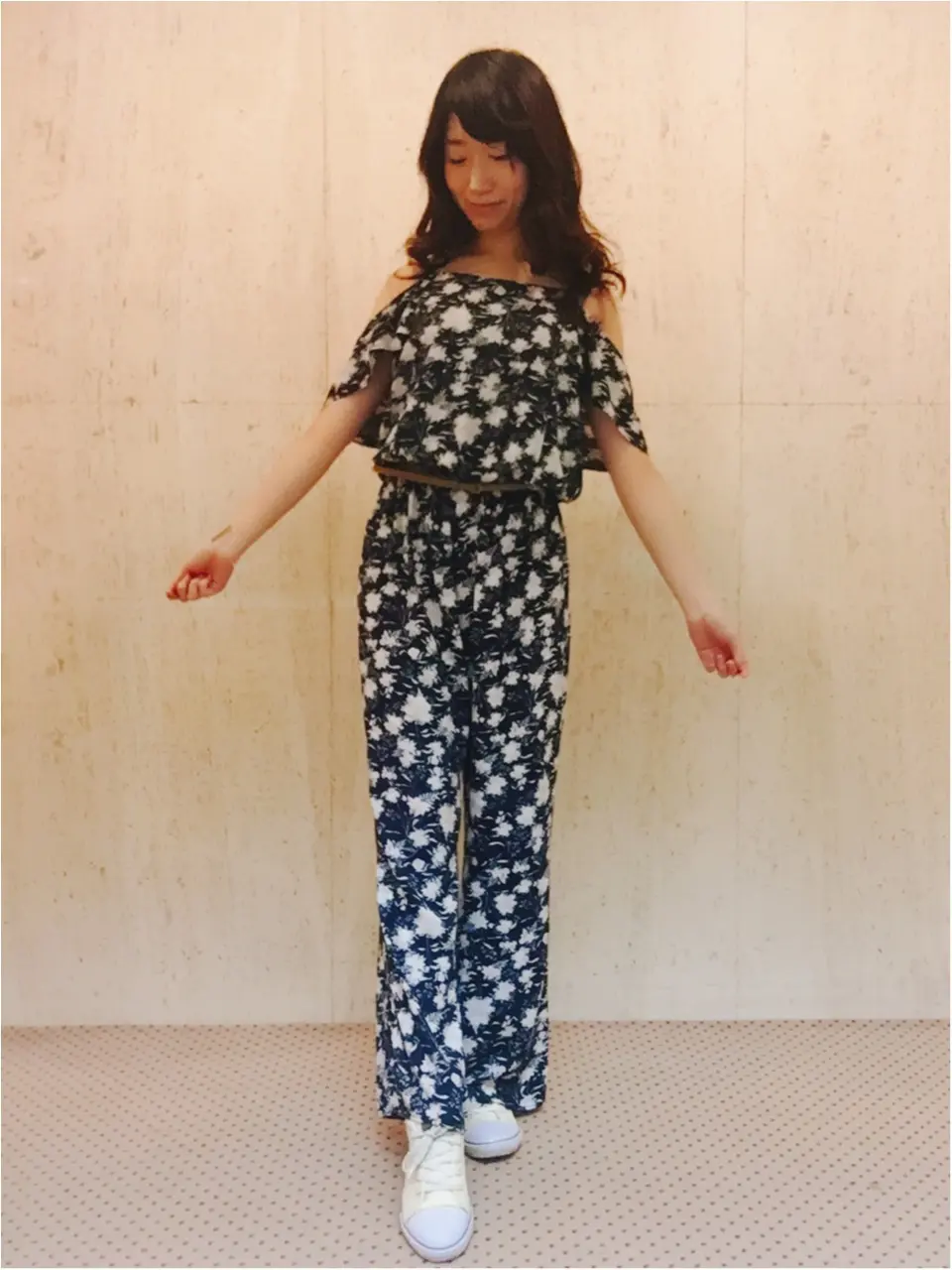 【FLOVE】今井華ちゃんプロデュース☆小花柄の “オフショルフレアロンパース”をGETしました♡≪samenyan≫_5
