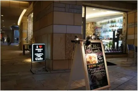 ヒルズの穴場な絶品パンケーキ♡モロコバーでお食事パンケーキランチ_5