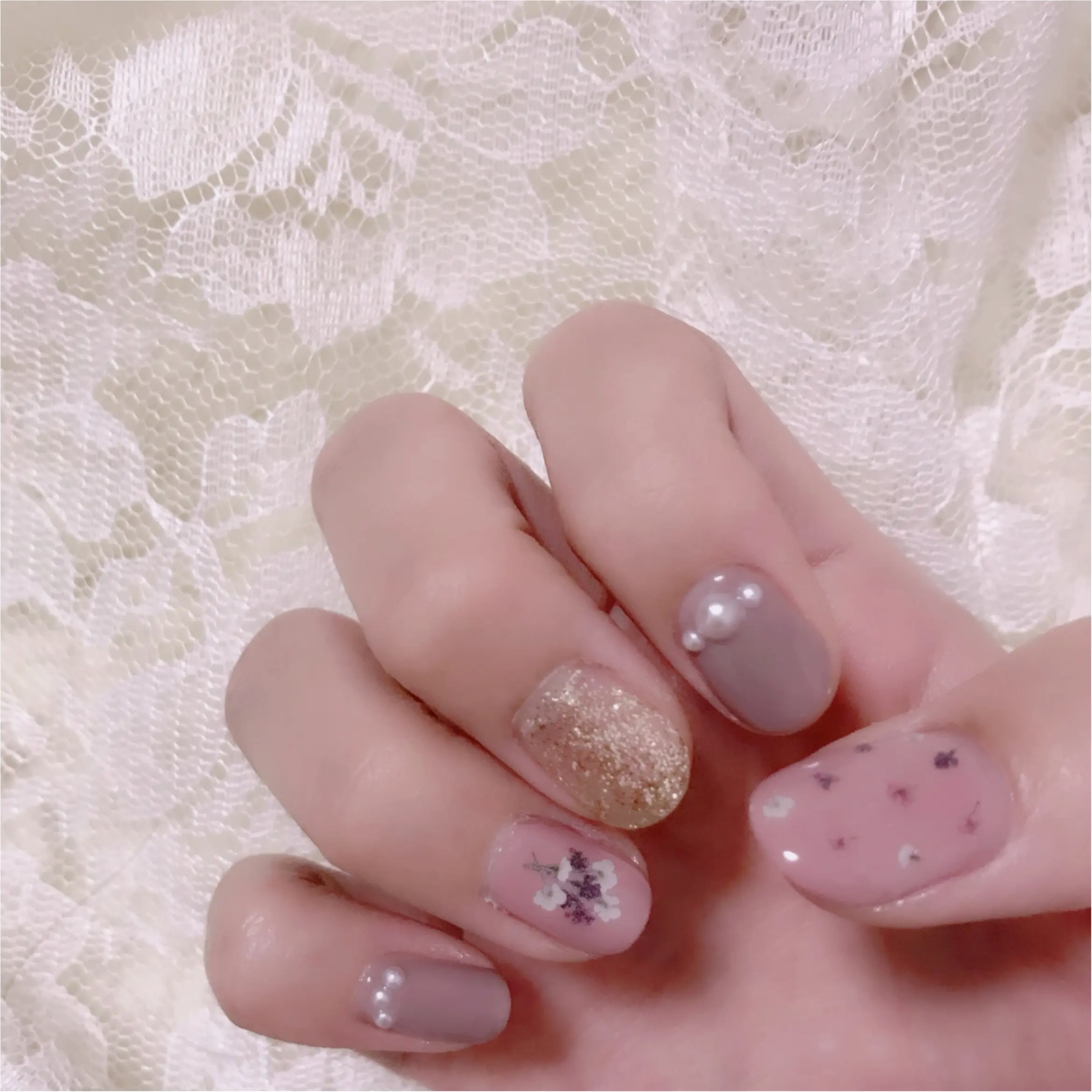 【週末だけネイル】ネイルシールで押し花ネイルしました❤︎_2