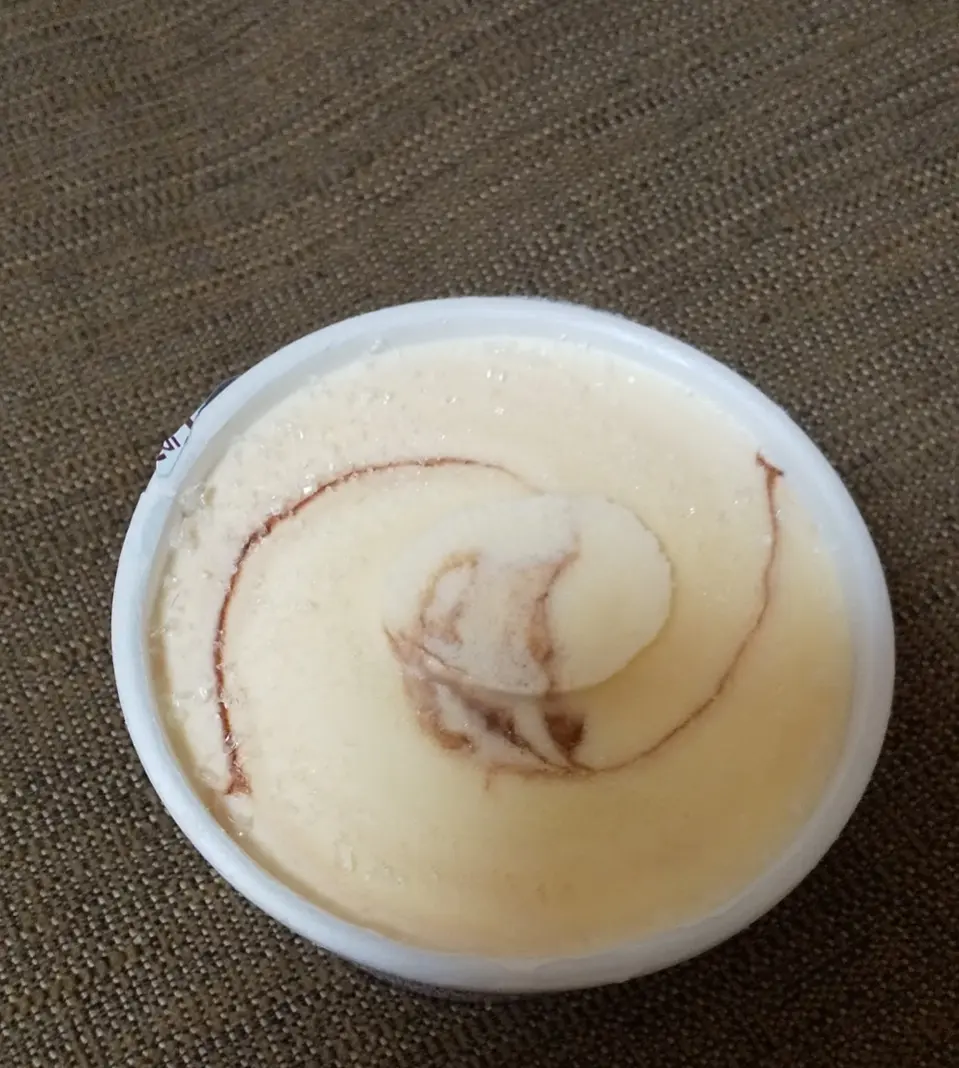 【ハーゲンダッツは裏切らない】期間限定の二種類を食べてみました!_6