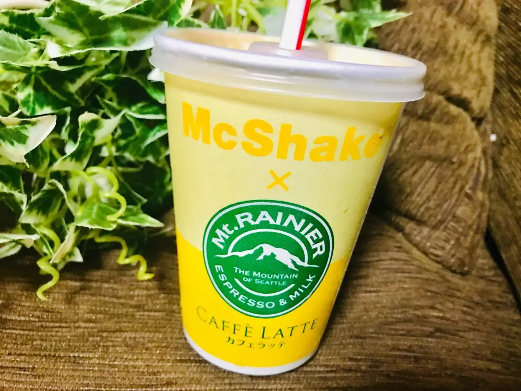 【マクドナルド】マウントレーニアと初コラボ!《マックシェイク×マウントレーニア カフェラッテ味》が美味しすぎ♡_4