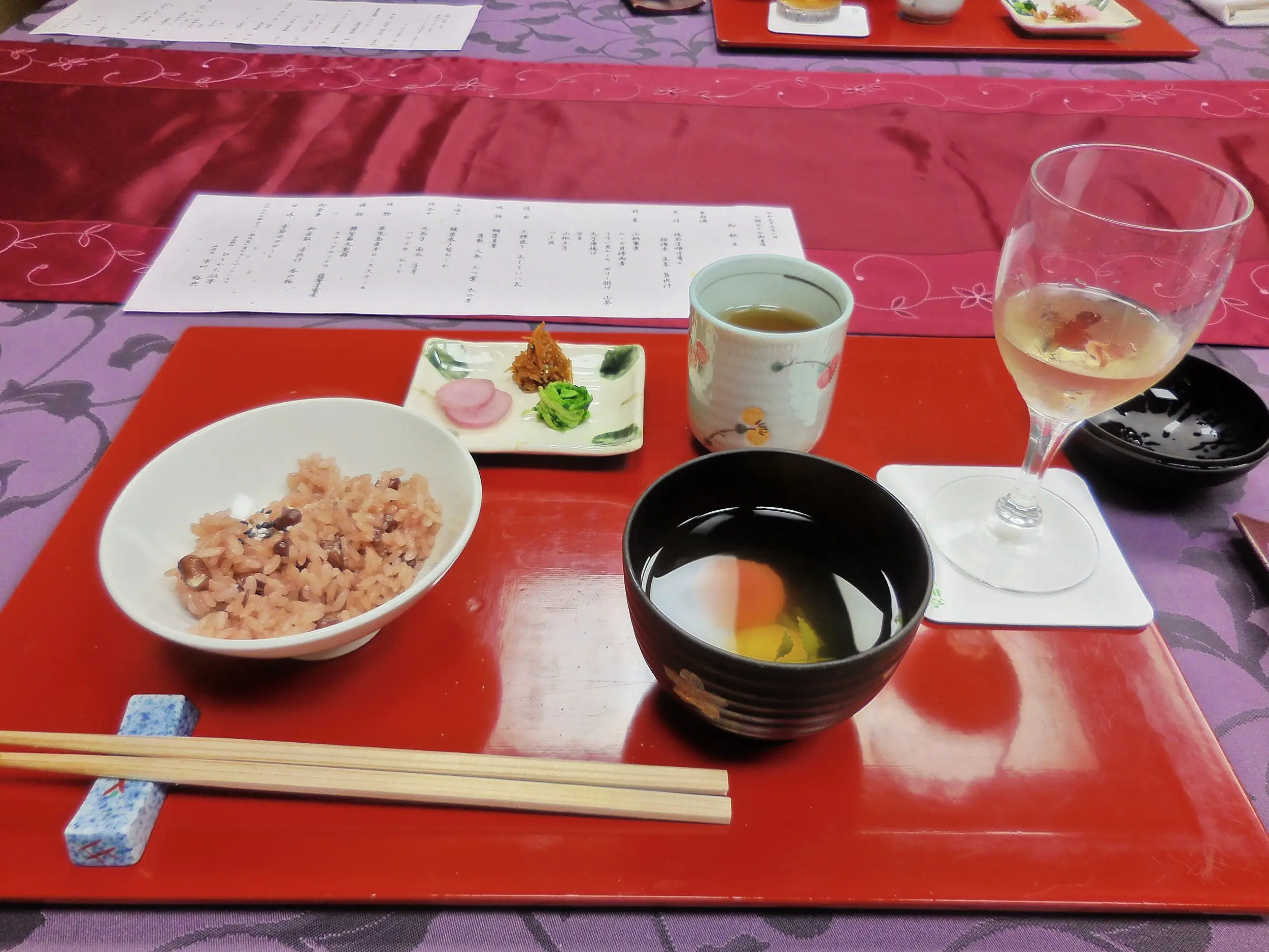 料亭の食事~テーブルコーディネートの参考になる~_4