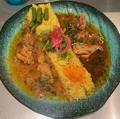 スパイスカレー、手作りカレーの写真