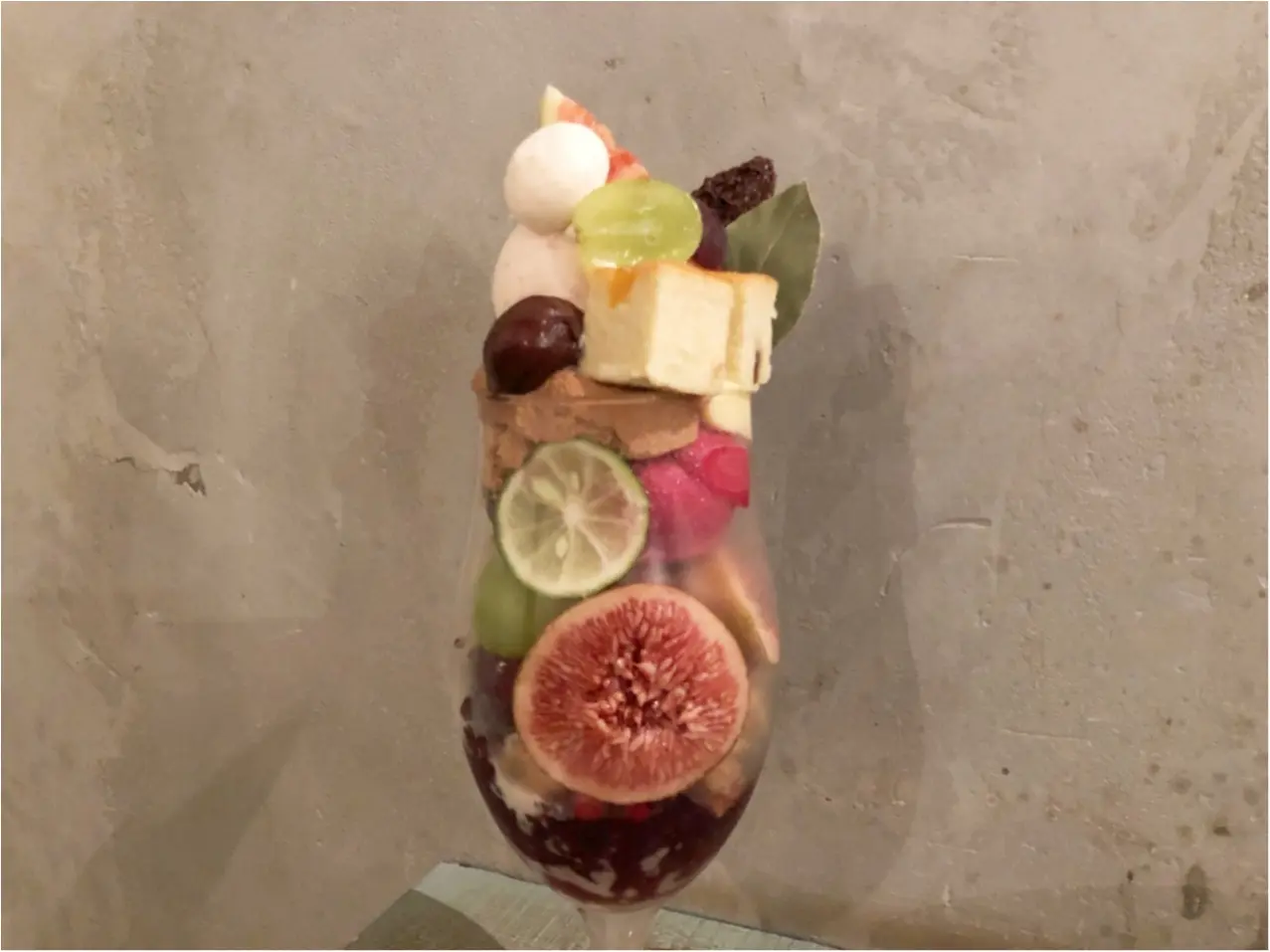 まさに芸術的♡ 秋のスイーツと果物をたっぷり使った 『 ヘーゼルナッツパフェ 』♡♡_3