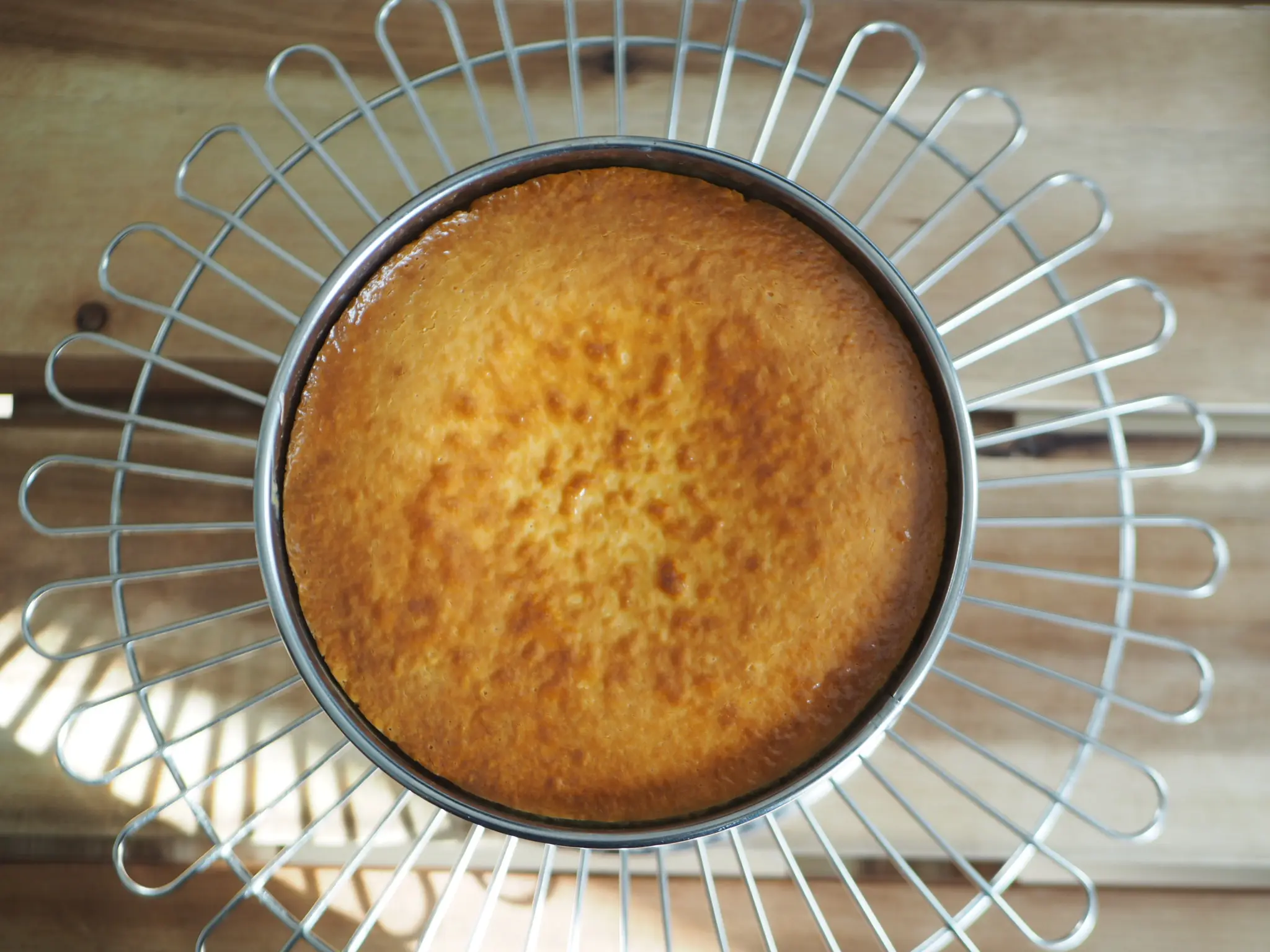 材料混ぜて焼くだけ!本格的な味わい♡【手作りベイクドチーズケーキ】のおすすめレシピ♡_5