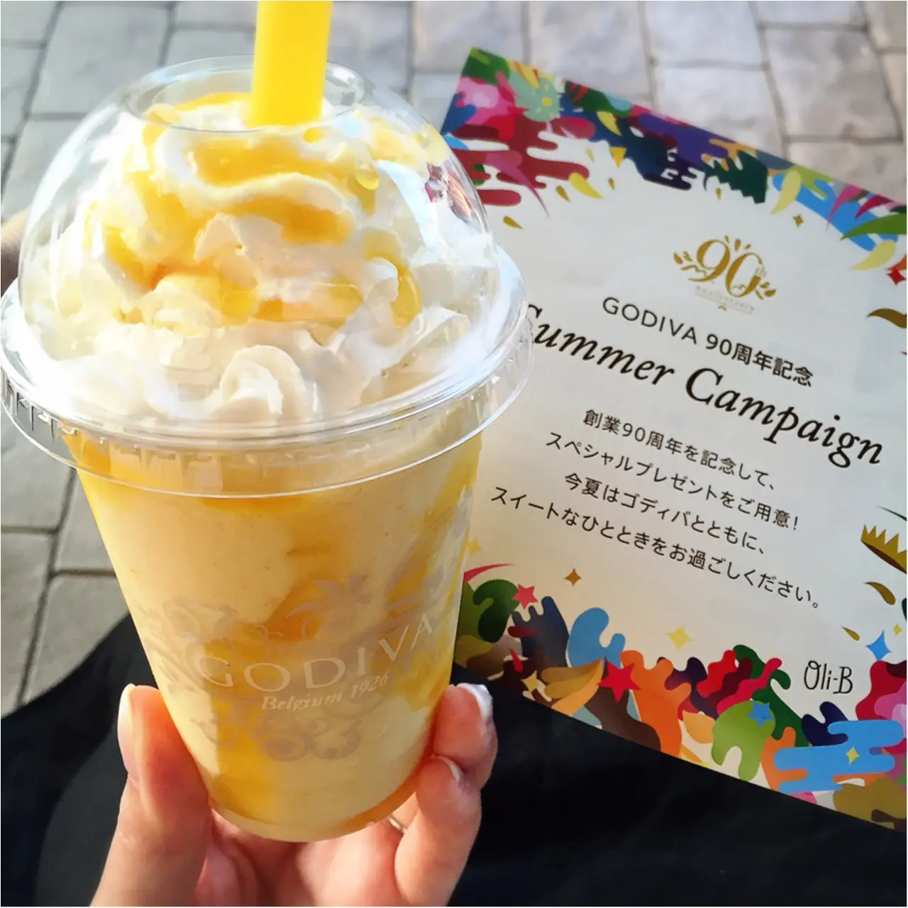 チョコレートぎっしりでフルーティー!GODIVAの期間限定ショコリキサー”ホワイトチョコレート マンゴーパッションフルーツ”_2