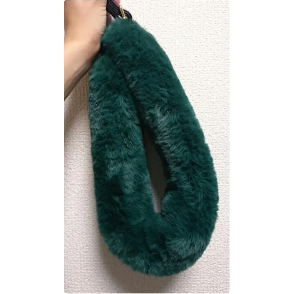 【つけたら即秋】絶対getしてほしい♡GUのファーアイテム♡_1