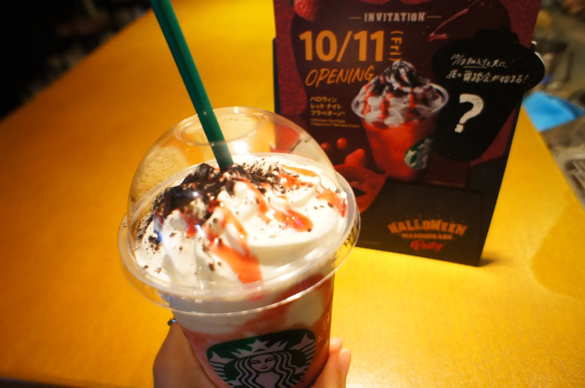 《ひと足お先に❤️》先行発売!【スタバ】ハロウィン レッド ナイト フラペチーノを飲んできました☻_2