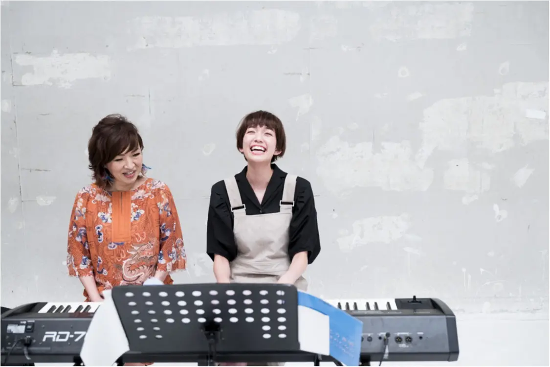 栞里、早くもうれし泣き!? 清水ミチコさんとの実践レッスンPart4【#モアチャレ 佐藤栞里のモノマネチャレンジ】_1