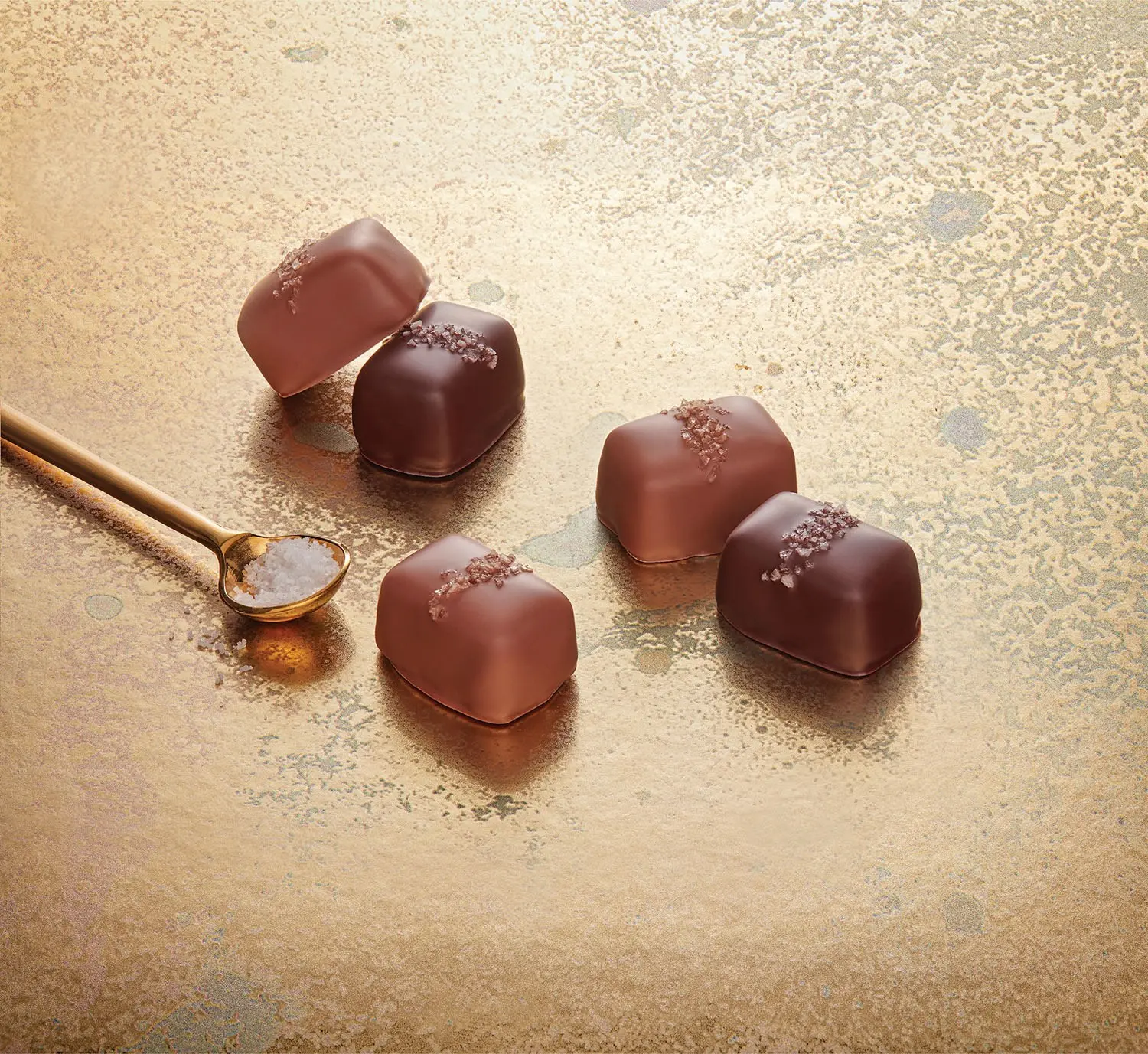 『フランズ チョコレート』のシグネチャー商品「ソルトキャラメル」