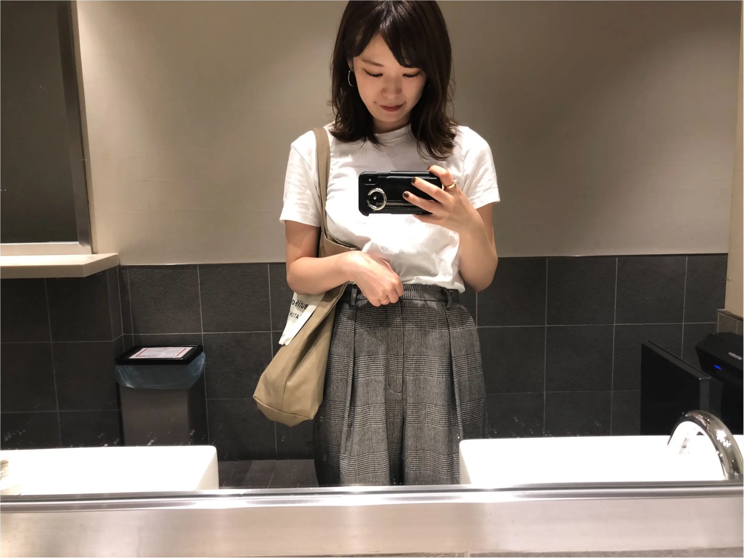 《アヤサンポ》女友達と過ごす休日コーデ!秋服着たのに暑かった、という巻_2