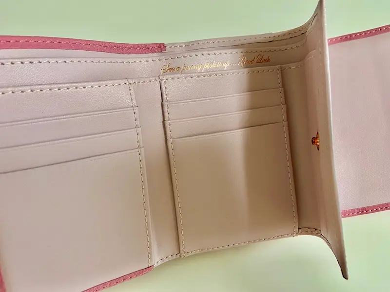【20代女子の愛用財布】絶妙なサイズ感と驚きの収納力『TED BAKER』のお財布_4