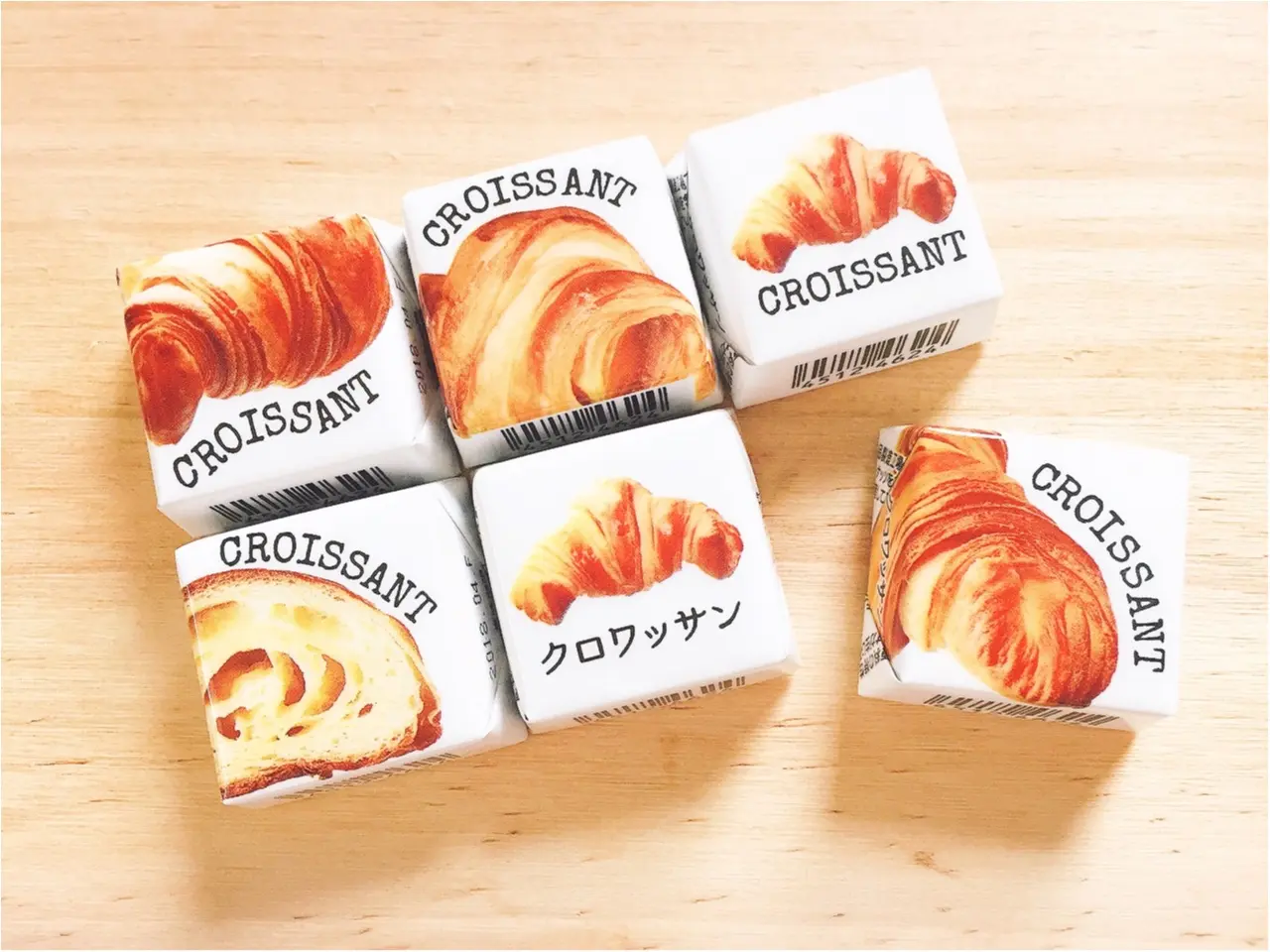 思わずパケ買いしちゃいました!『チロルチョコクロワッサン』がローソンで先行発売中!!_1