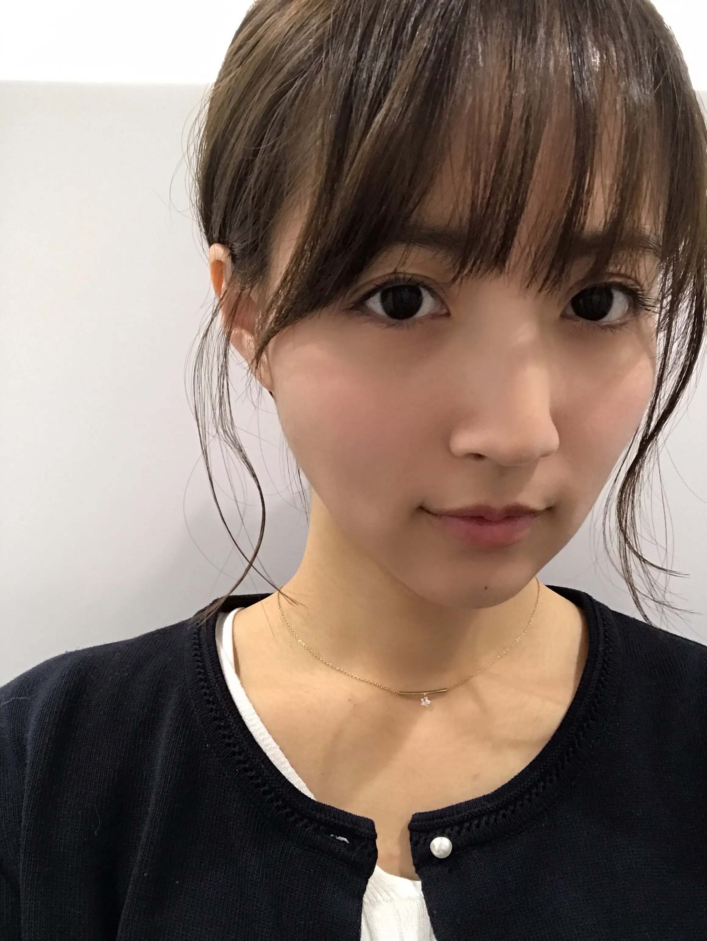 【梨々ゆるOLこーで】水曜日は青を着たくなる_2