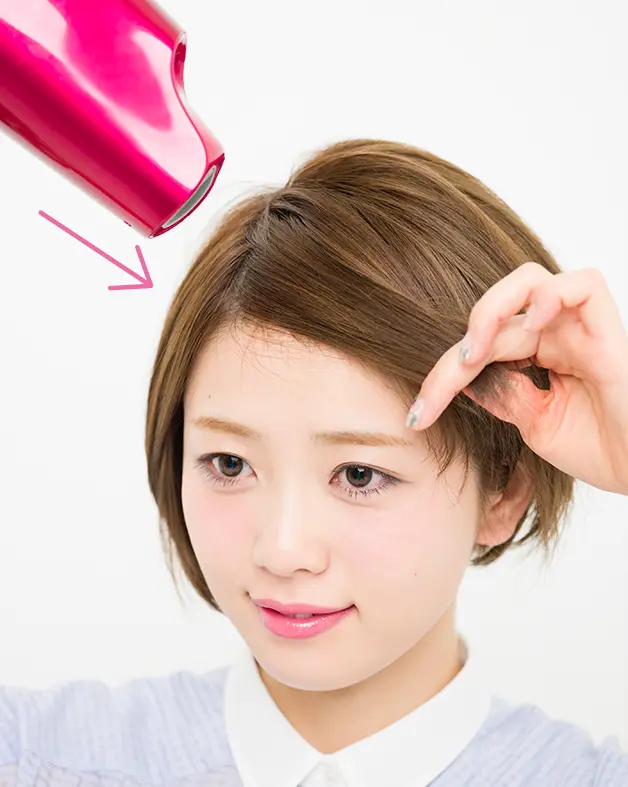 【美容師の梅雨向け最新テク】(2) 朝のお直しブローで“はね・うねり”をレスキュー_2