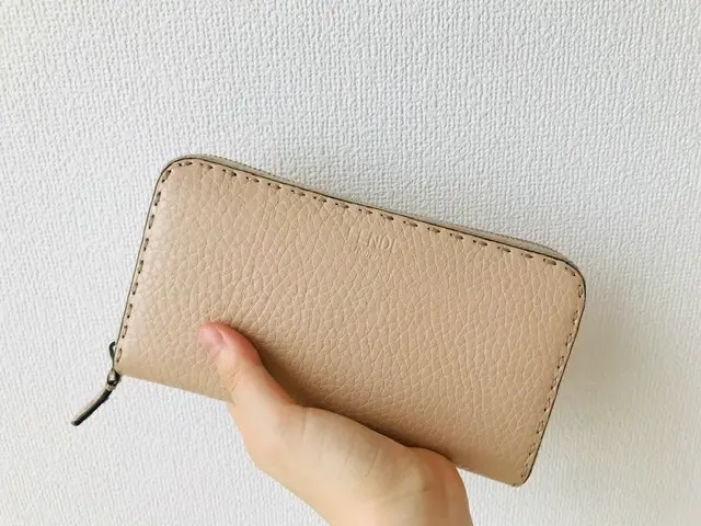 【20代女子の愛用財布】FENDI♡お財布は長く愛せるものを。_1